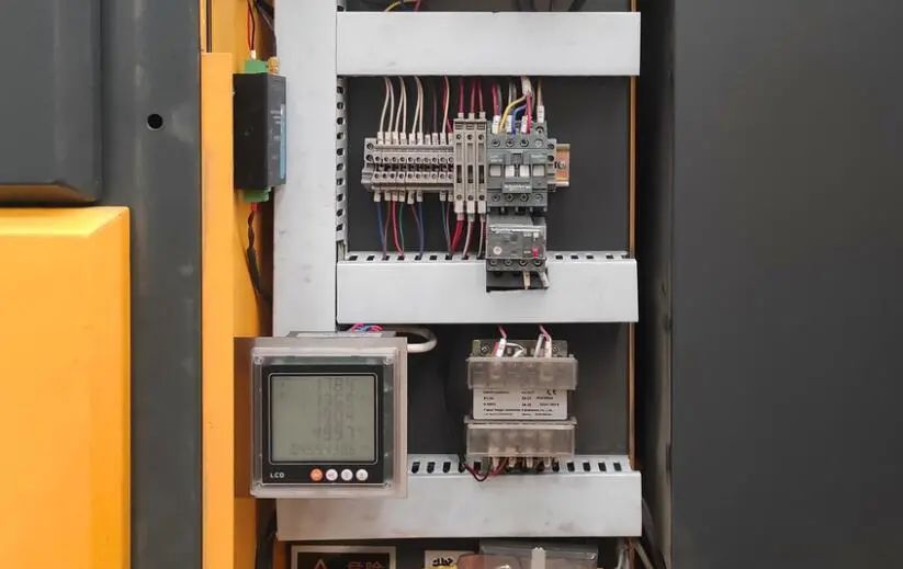 “錯峰用電”與“新階電價”,企業(yè)生產(chǎn)如何實現(xiàn)科學節(jié)能?