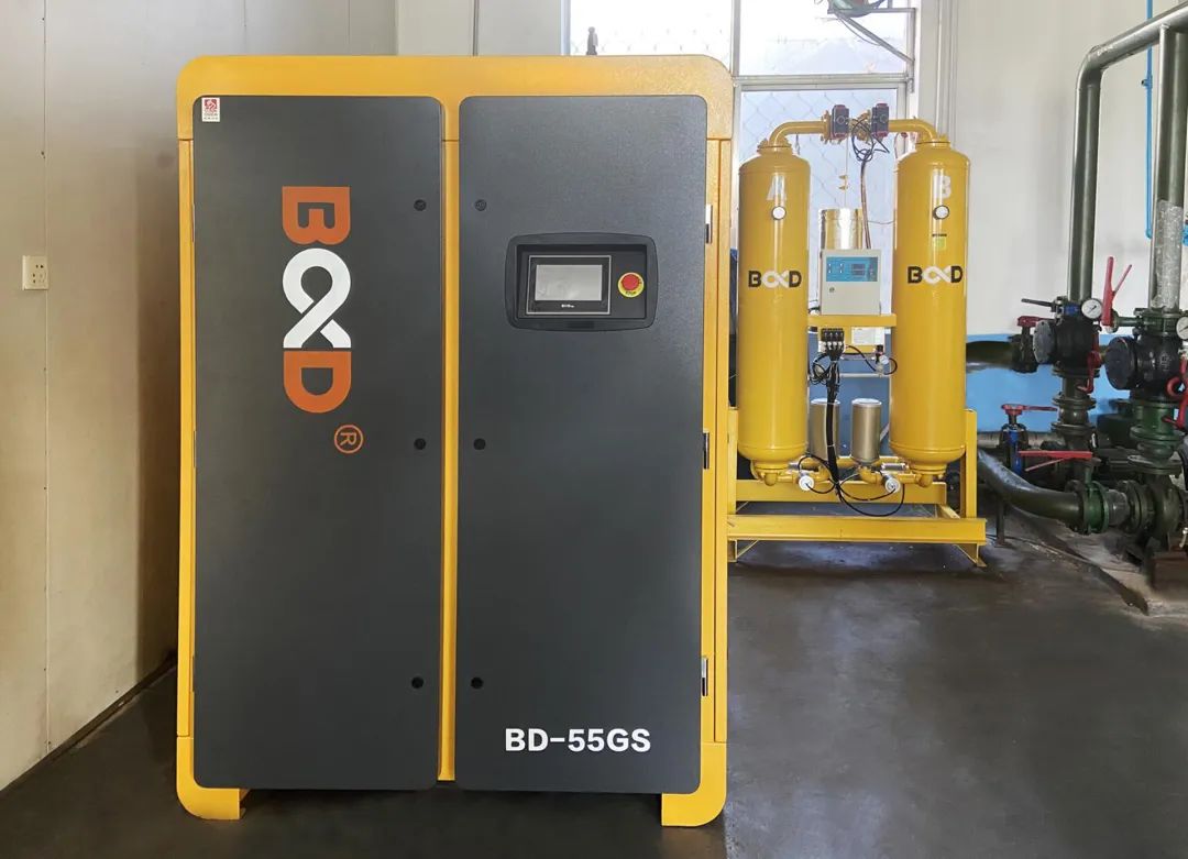 PET吹瓶配套空壓機如何選?行業標桿話你知!