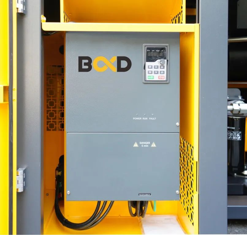 葆德空壓機新品來襲!一鍵三連,串聯兩級壓縮系列隆重登場!