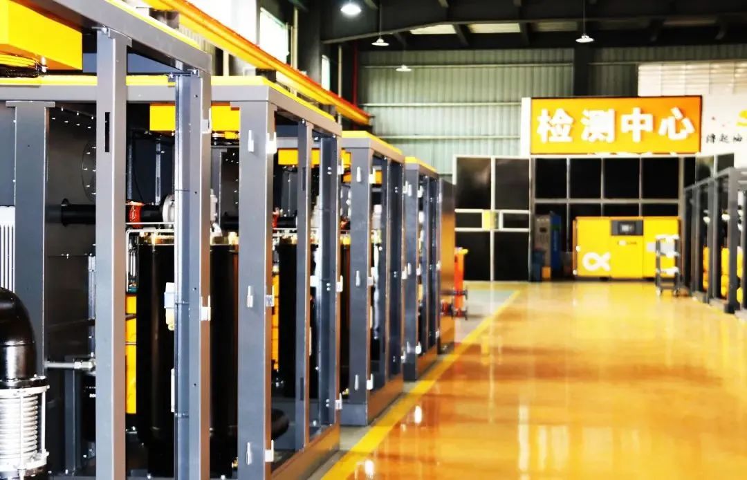 葆德空壓機新品來襲!一鍵三連,串聯兩級壓縮系列隆重登場!