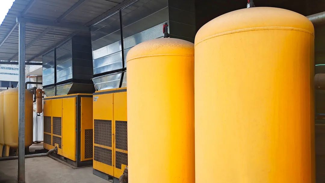 節能穩定省心,經的起“鋼鐵”考驗的葆德空壓機