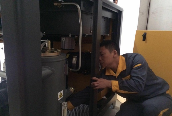 葆德空壓機維修.jpg 葆德空壓機維修.jpg